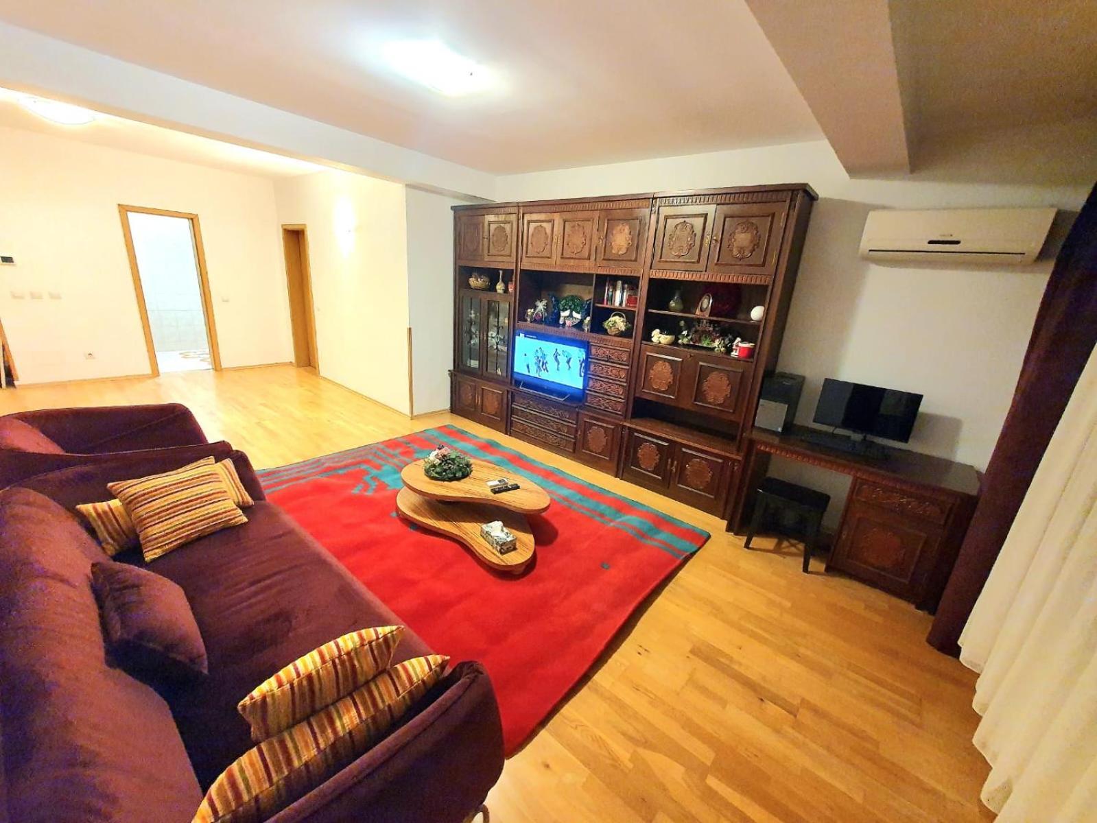 Centru Unirii Luxury Vip Apartament 2 Camere 98 Mp ! Parcare Subterana Privata Incalzita Iarna Si Climatizata Vara Doar Cu Rezervare In Limita Locurilor Disponibile ! Proprietate In Regim Hoteliep - Nu Are Bucatarie ! Bucarest Extérieur photo